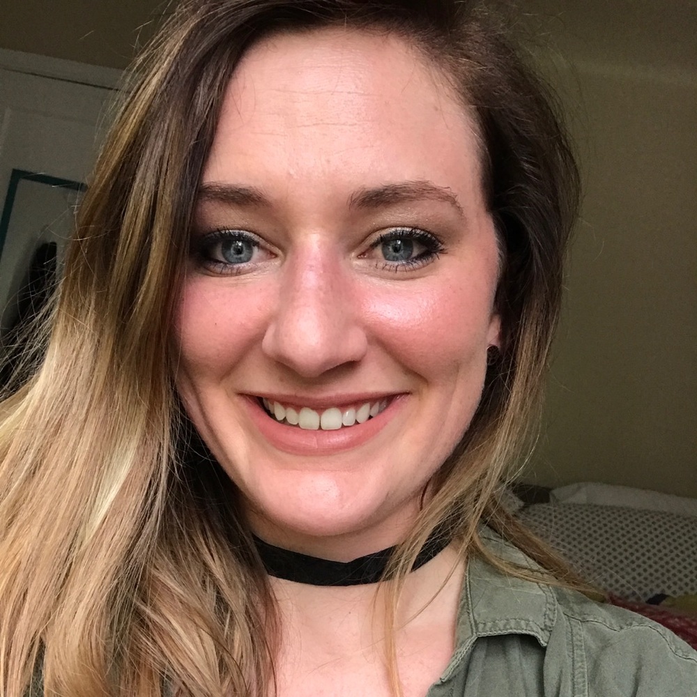 Meet your Posher, Lauren